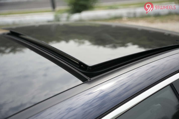 Mercedes-Benz E-Class Car Roof