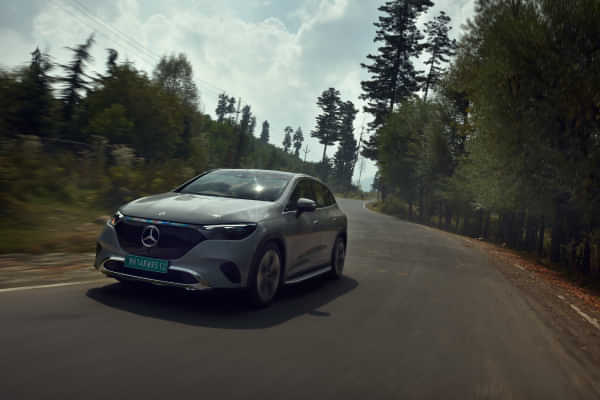 Mercedes-Benz EQE Left Front Three Quarter Mercedes-Benz EQE Left Front Three Quarter