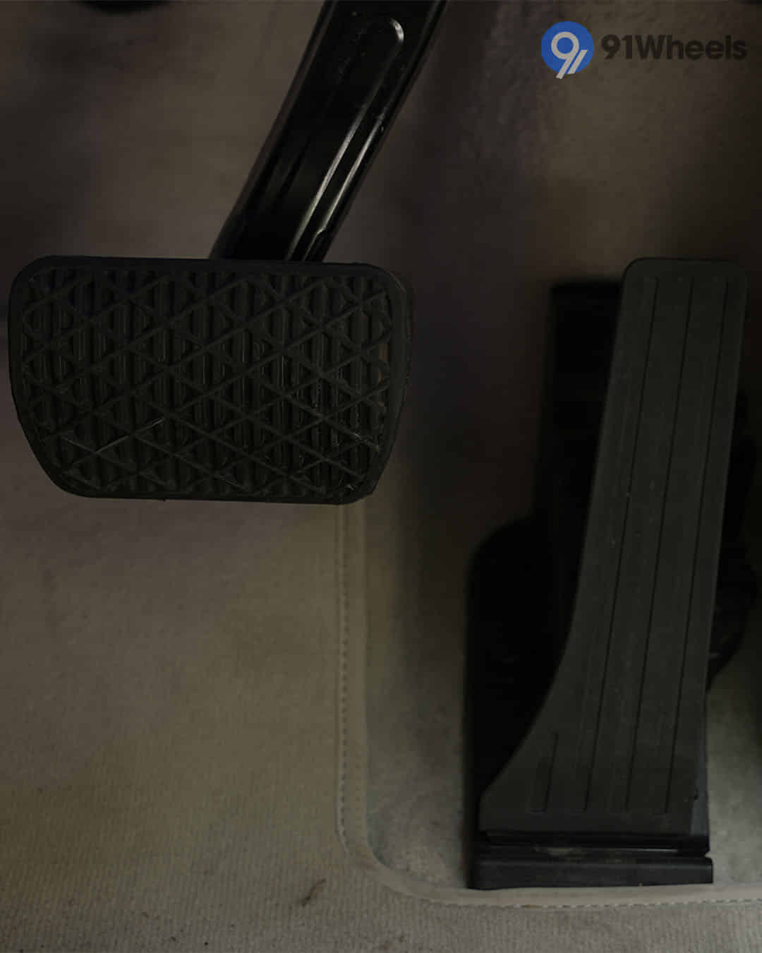 Pedals / Foot Controls