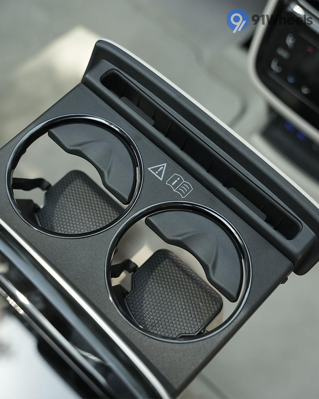 Seats & Cabin Comfort - 2