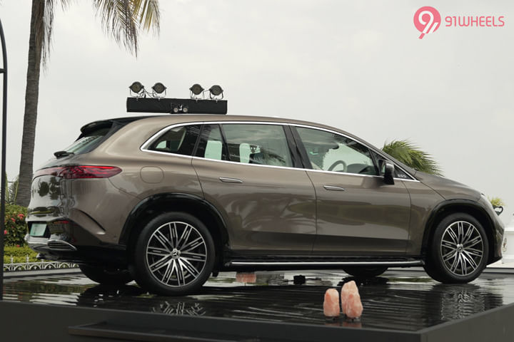 Mercedes-Benz EQS SUV EV Right Side View