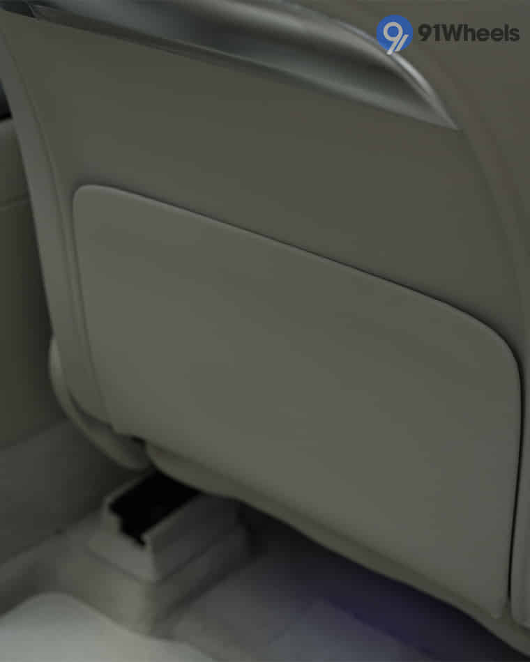 Seats & Cabin Comfort - 5