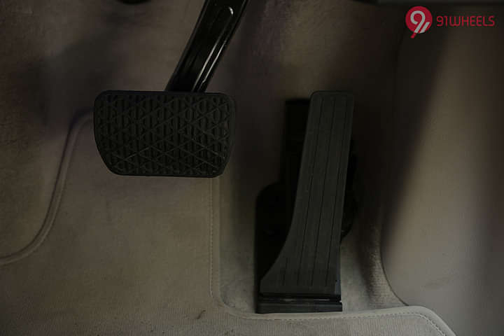 Mercedes-Benz EQS SUV EV Pedals/Foot Controls
