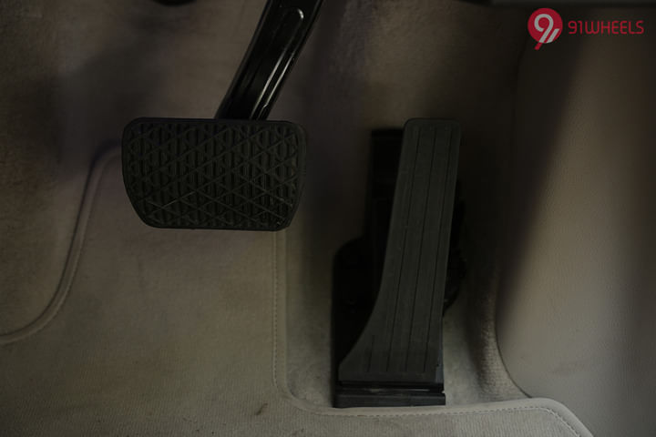 Mercedes-Benz EQS SUV EV Pedals/Foot Controls