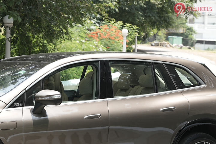 Mercedes-Benz EQS SUV EV Side Glass Housing