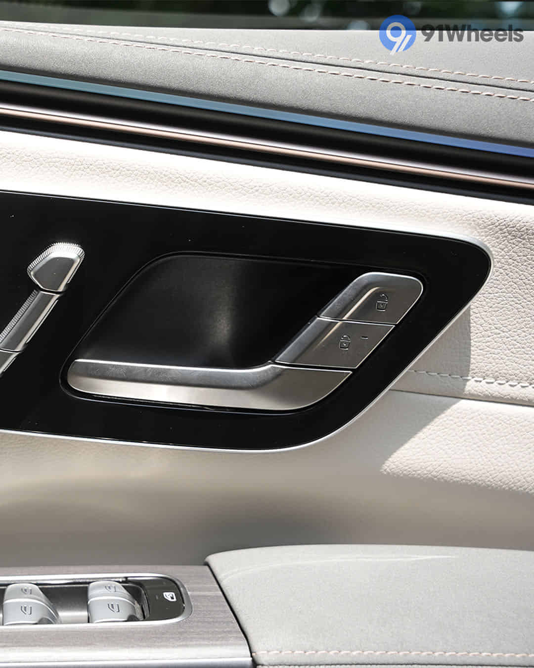 Driver Side Door Pad Handle