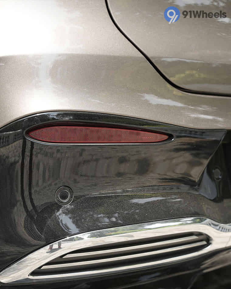 Headlights & Tail-lights - 6