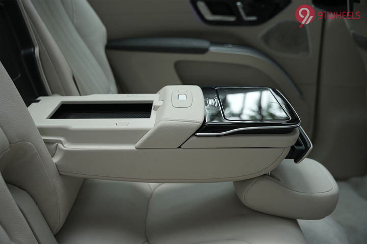 Mercedes-Benz EQS SUV EV Rear Row Centre Arm Rest