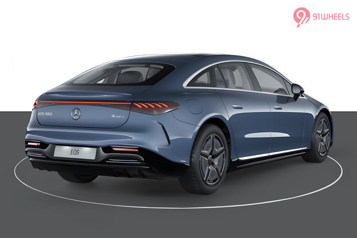 Mercedes-Benz EQS Limousine Right Rear Three Quarter