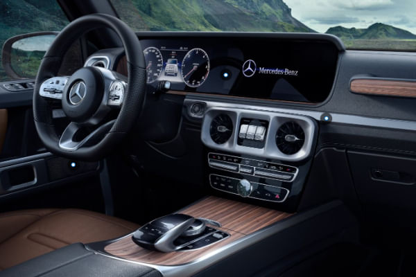 Mercedes-Benz G-Class 2020-2025 Dashboard