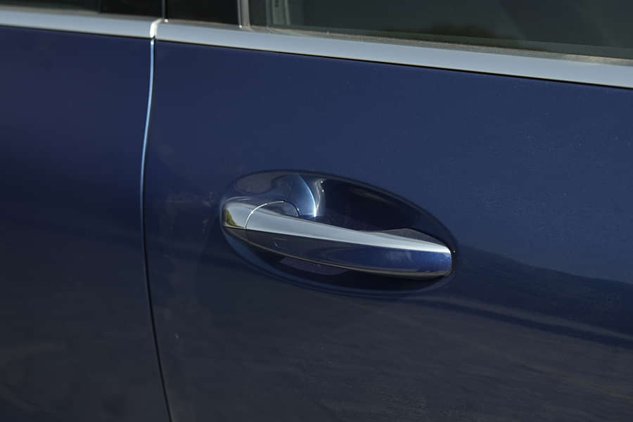Mercedes-Benz GLA Front Door Handle