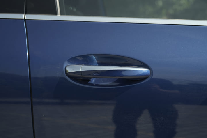 Mercedes-Benz GLA Front Door Handle