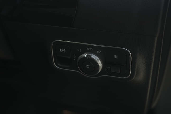 Mercedes-Benz GLA AC Controls