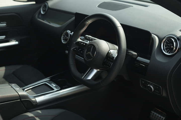 Mercedes-Benz GLA Steering Wheel