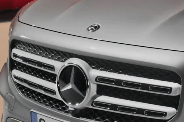 Mercedes-Benz GLB Front Bumper