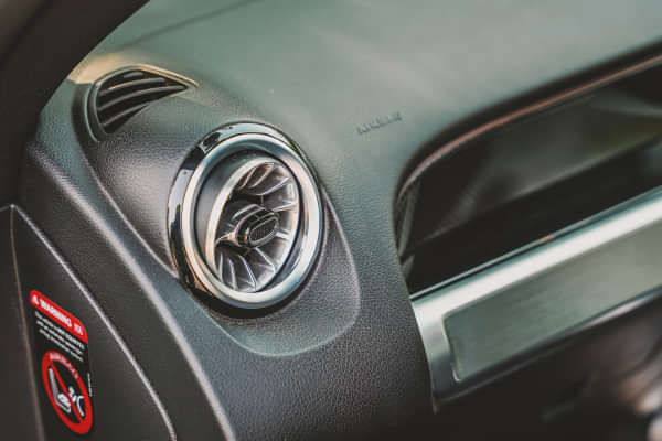 Mercedes-Benz GLB 2022-2025 Front Passenger Air Vent