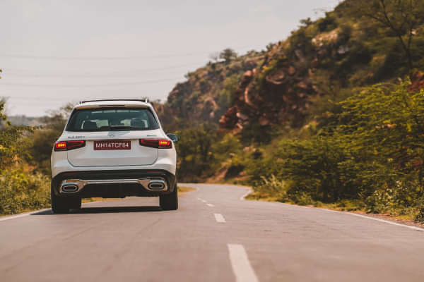 Mercedes-Benz GLB 2022-2025 Rear View