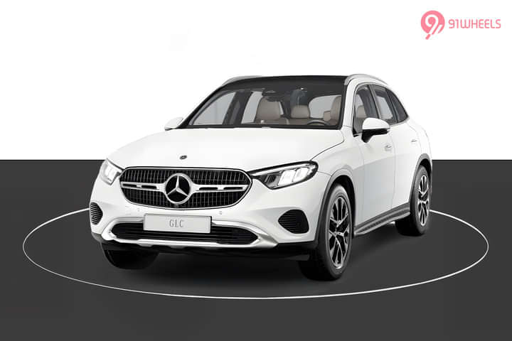 Mercedes-Benz GLC Left Front Three Quarter