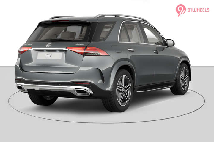 Mercedes-Benz GLE-Class Right Rear Three Quarter