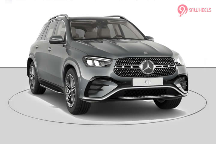 Mercedes-Benz GLE-Class Right Front Three Quarter