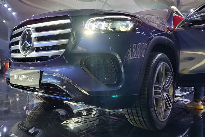 Mercedes-Benz GLS Front Bumper