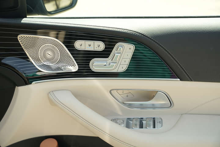 Mercedes-Benz GLS Seat Adjustment for Driver