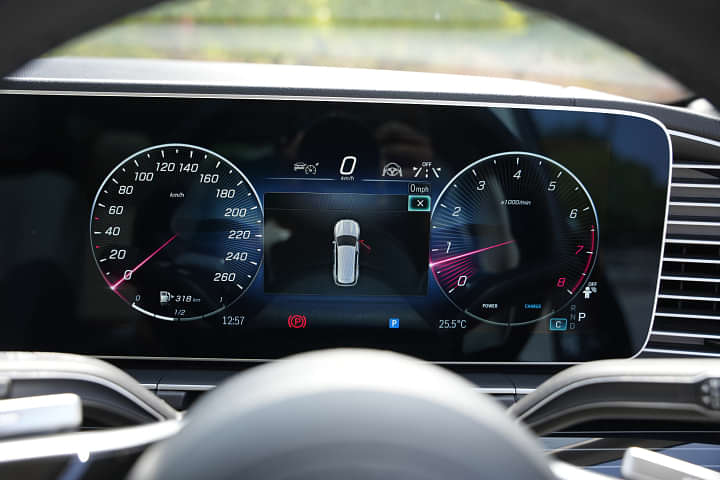 Mercedes-Benz GLS Instrument Cluster