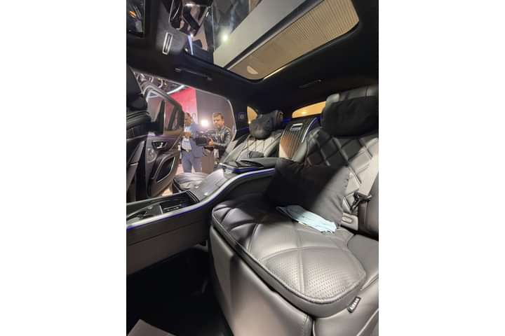 Mercedes-Benz Maybach EQS SUV EV Rear Seats