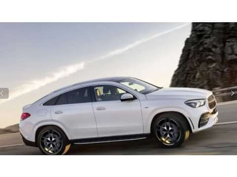 Mercedes-Benz AMG GLE 53 Coupe Right Side View Image