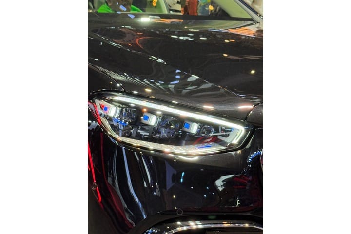 Mercedes-Benz S Class Headlight