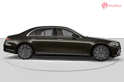 Mercedes-Benz S Class Right Side View Mercedes-Benz S Class Right Side View