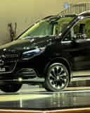 Front Windshield / Windscreen