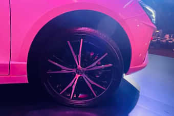 MG 5 EV Wheel