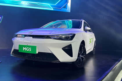 MG 5 EV Expected Price ₹ 27L | Launch Date, Images