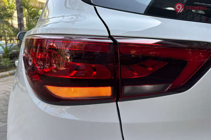 MG Astor Rear Signal/Blinker Light
