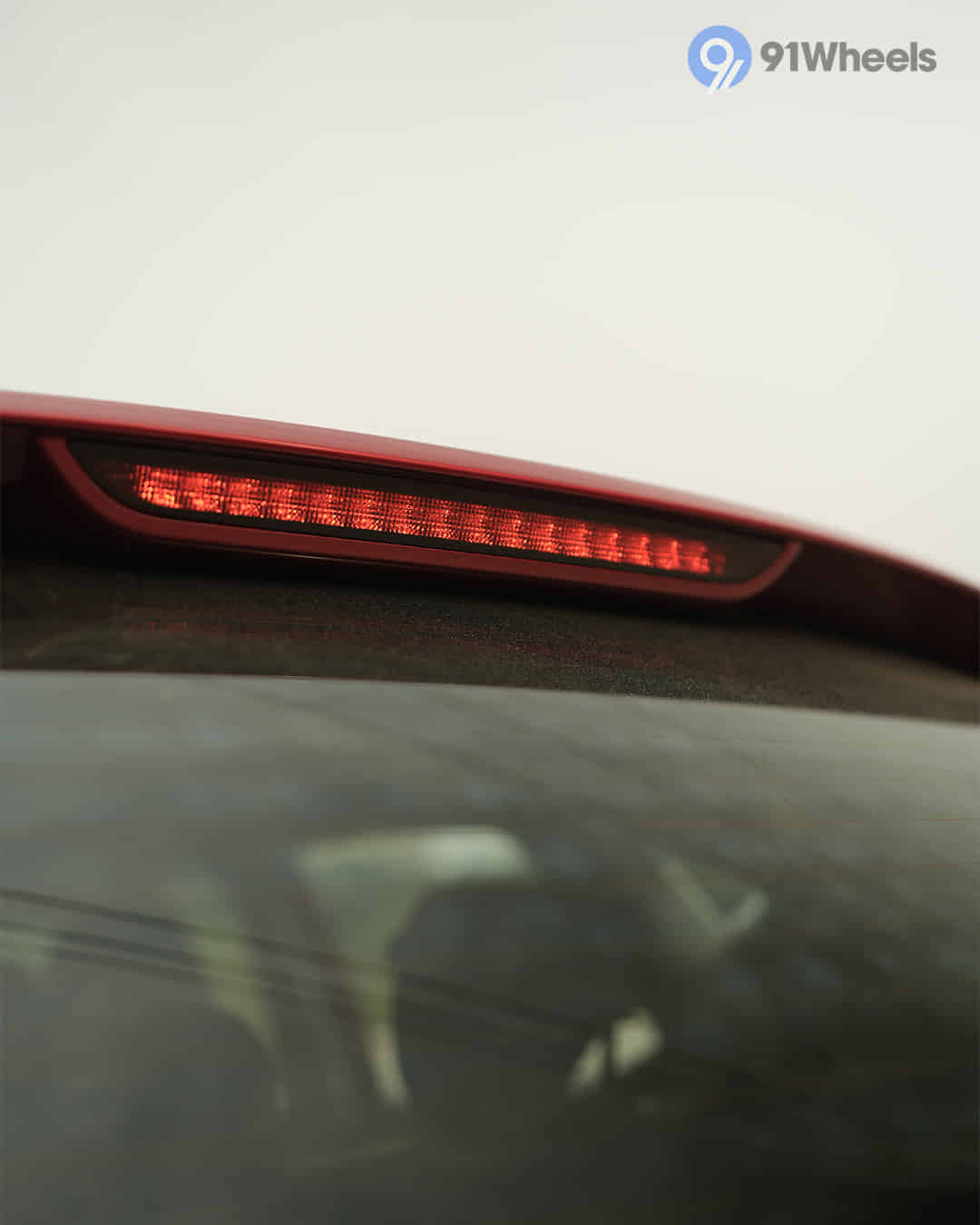 Rear High Mounted Stop Lamp