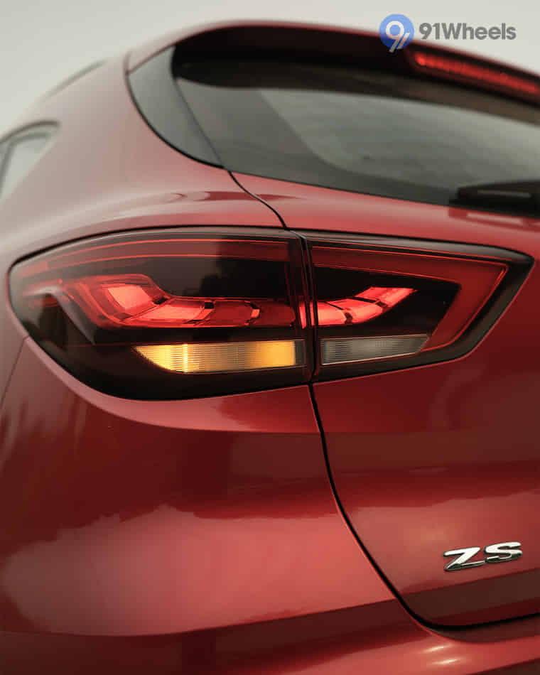 Headlights & Tail-lights - 4