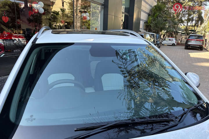 MG Astor Front Windshield/Windscreen