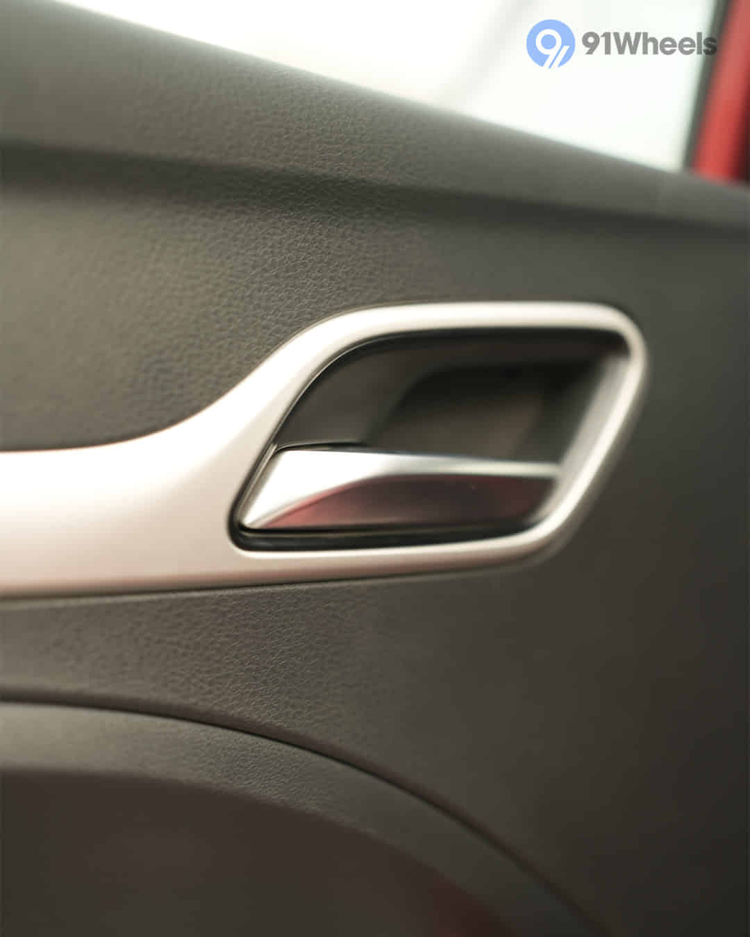 Front Passenger Door Pad Handle
