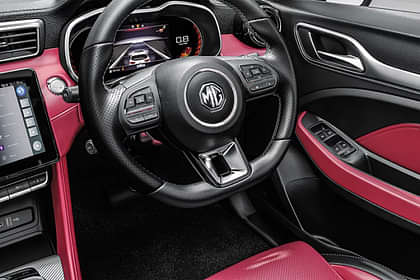 MG Astor Select VTI - Tech 8 CVT Steering Wheel