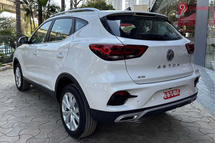 MG Astor Left Rear Three Quarter MG Astor Left Rear Three Quarter