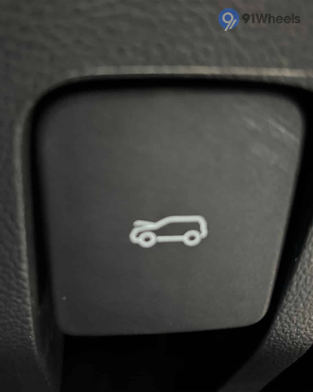 Bonnet / Hood Release