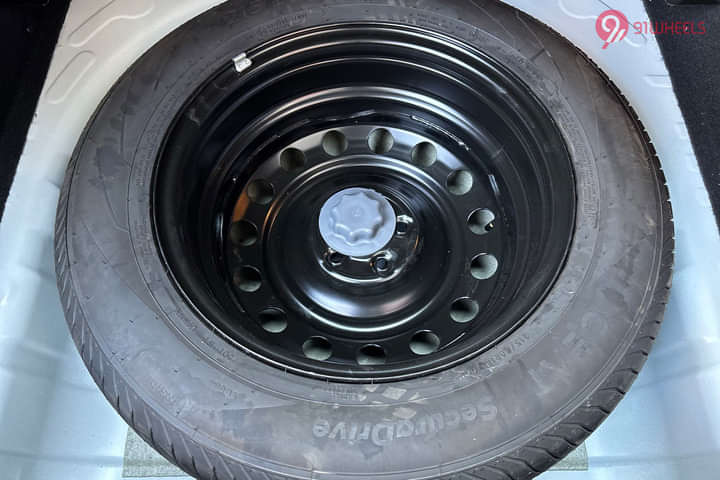 MG Astor Under Boot/Spare Wheel