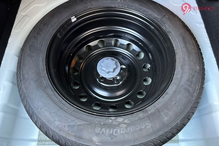 MG Astor Under Boot/Spare Wheel