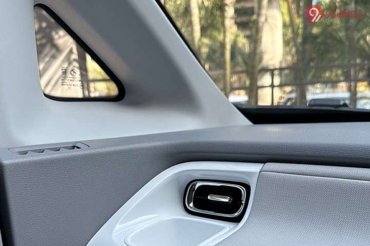 MG Comet EV Front Passenger Air Vent