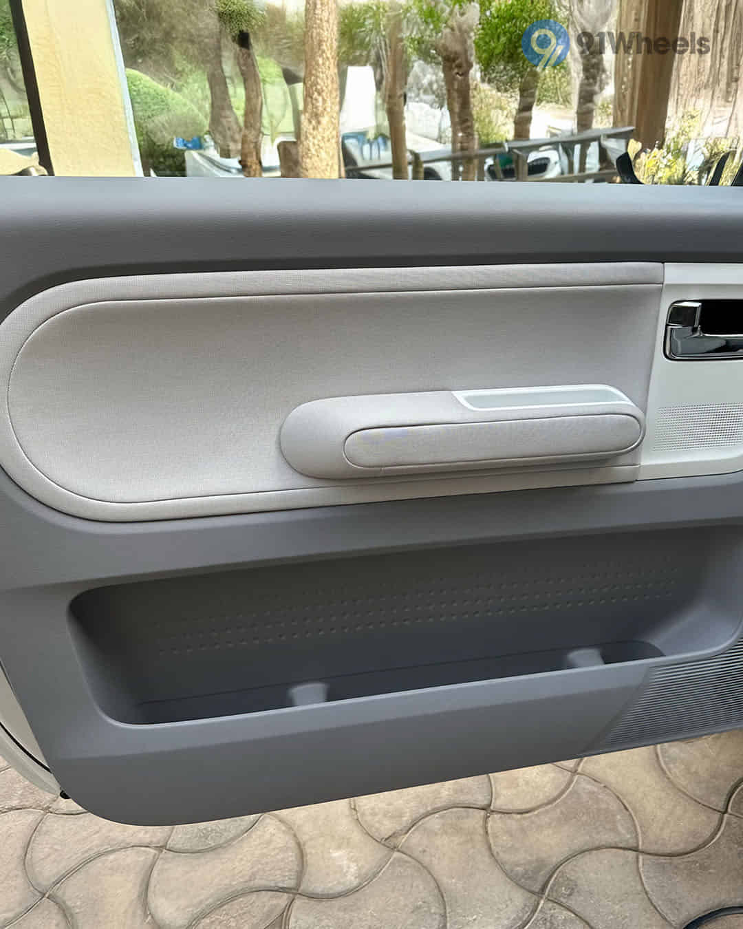Front Passenger Side Door Pad Front Passenger Side Door Pad
