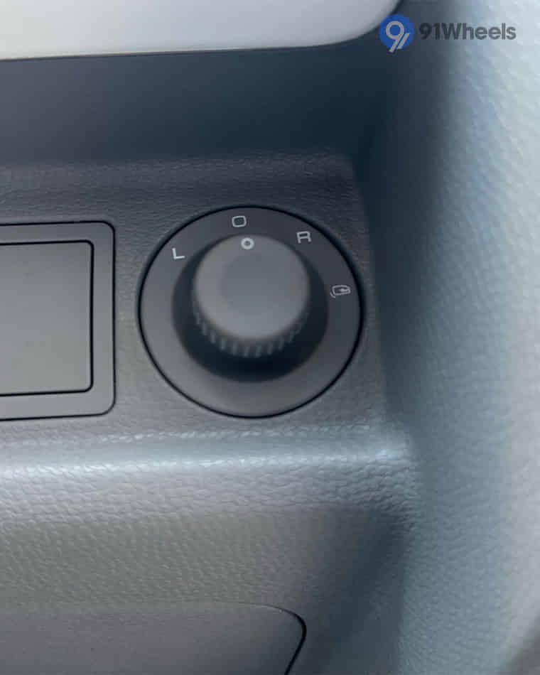 Driver Controls - 3 Driver Controls - 3