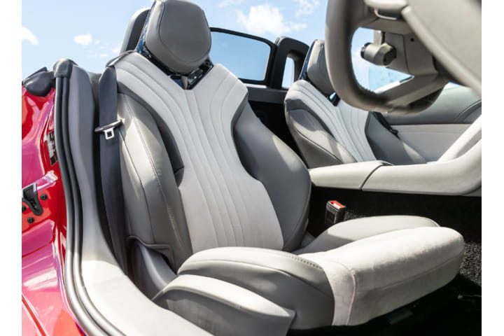 MG Cyberster EV Front Row Seats MG Cyberster EV Front Row Seats