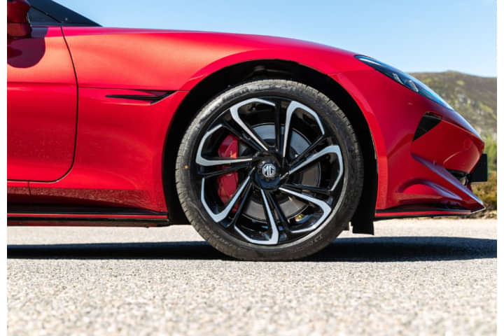 MG Cyberster EV Wheel