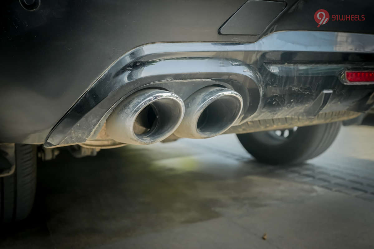 MG Gloster Exhaust Pipes